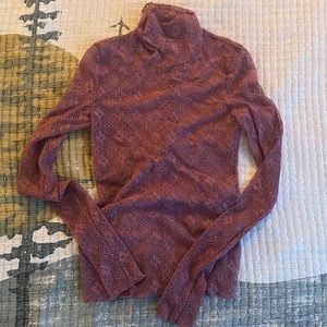 Free people size S - pink lace top